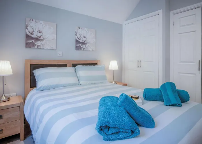 Ewyn Y Don - 2 Bedroom Apartment - Pendine